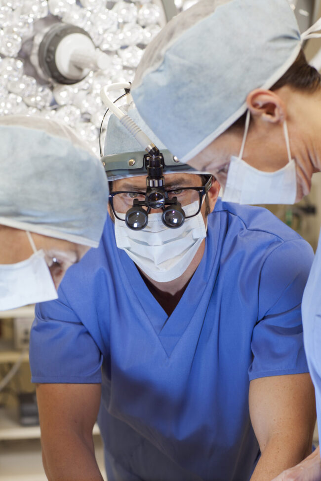 iStock_000018476604_surgery_0