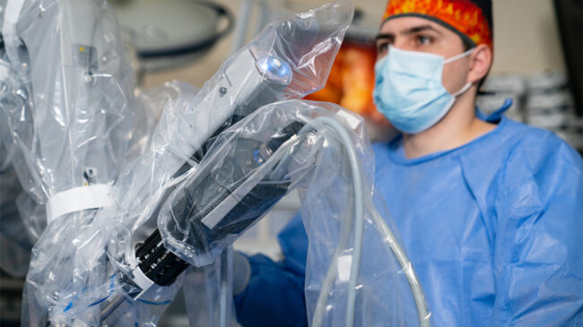 Image 353 900×506