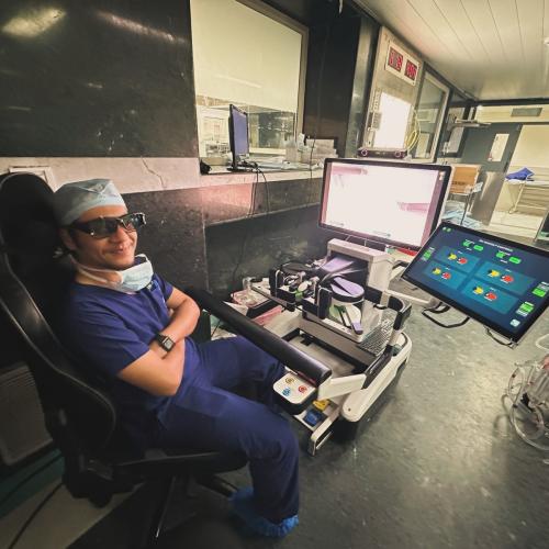 Dr Milind Shah