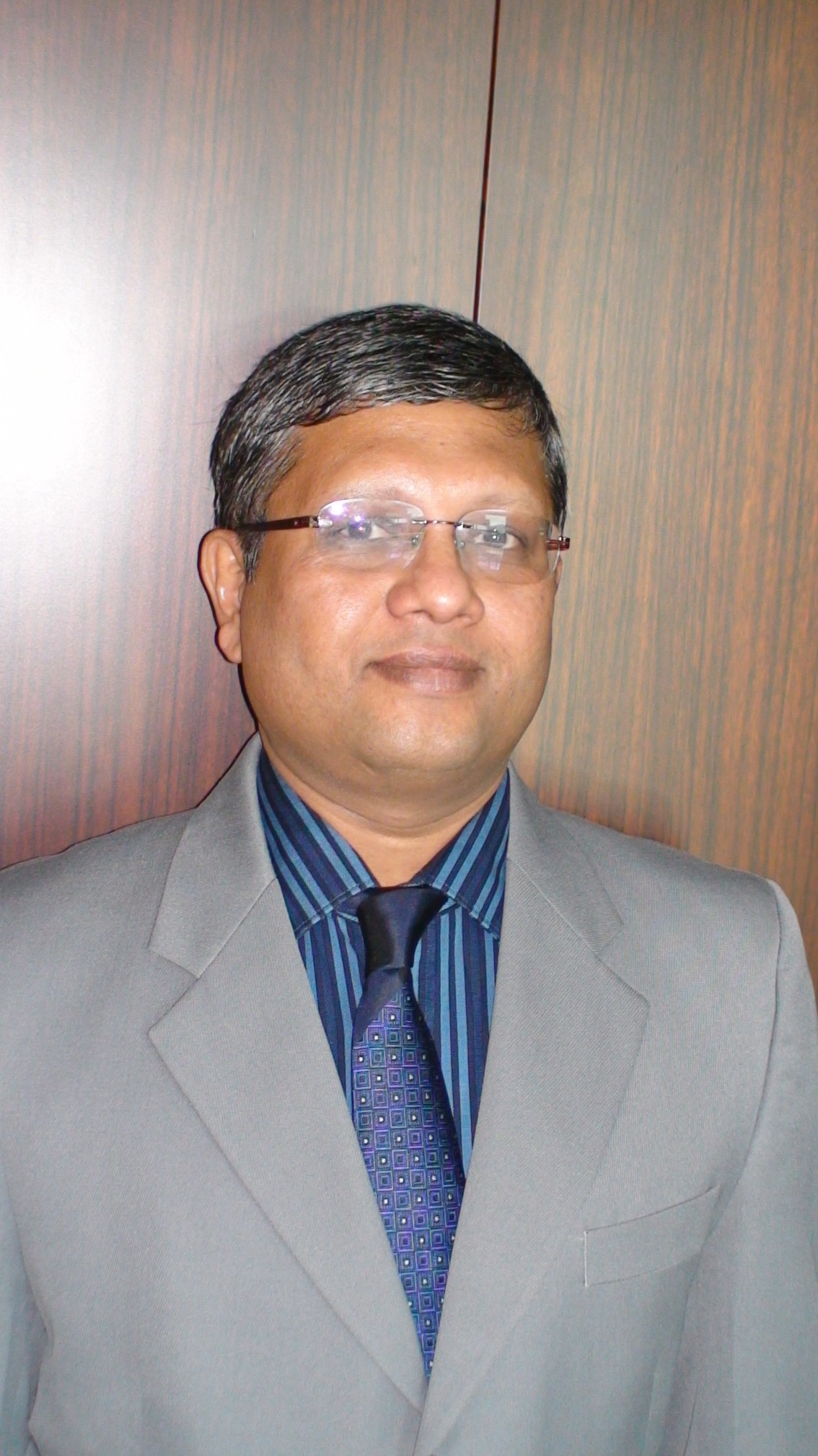 Dr Kamales Kumar Saha